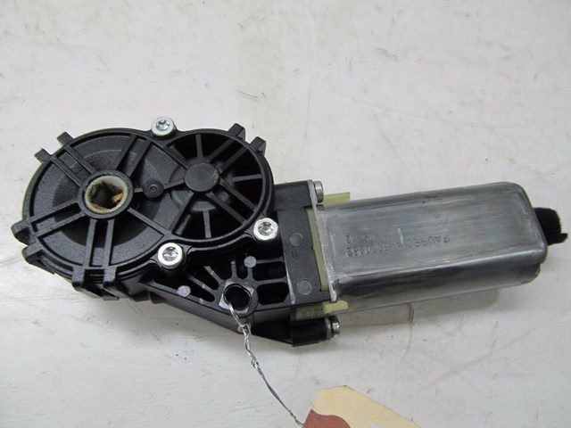 2004-2008 AUDI A8L W12 OEM LEFT FRONT DRIVER SEAT RECLINE MOTOR 