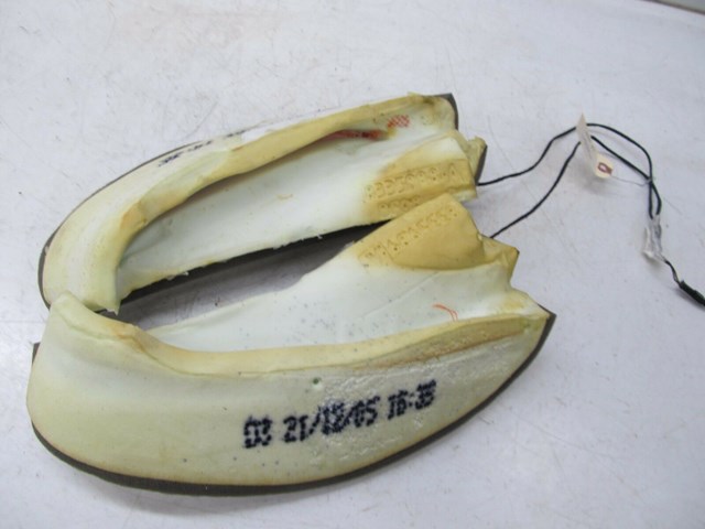 2004-2008 AUDI A8L W12 OEM LEFT FRONT DRIVER SEAT LOWER SEAT SIDE CUSHIONS 