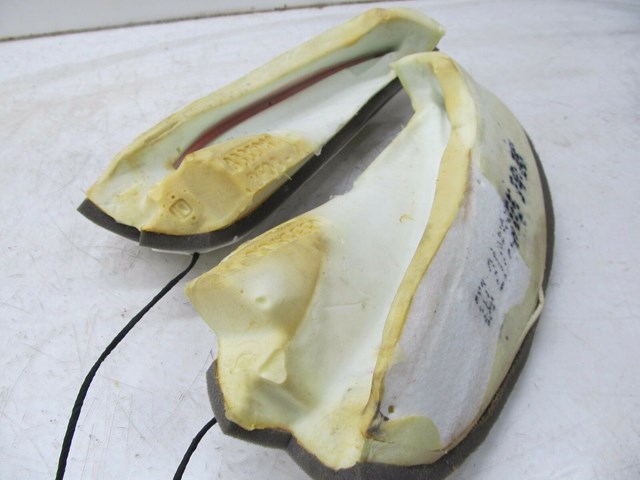 2004-2008 AUDI A8L W12 OEM LEFT FRONT DRIVER SEAT LOWER SEAT SIDE CUSHIONS 