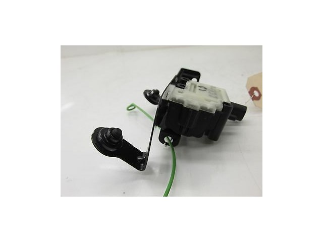  2008-2010 BMW 528xi 535i E60 OEM GAS FUEL TANK DOOR LID RELEASE ACTUATOR