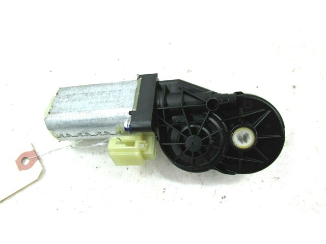 2017-2019 BUICK LACROSSE OEM LEFT FRONT DRIVER SEAT RECLINE MOTOR 