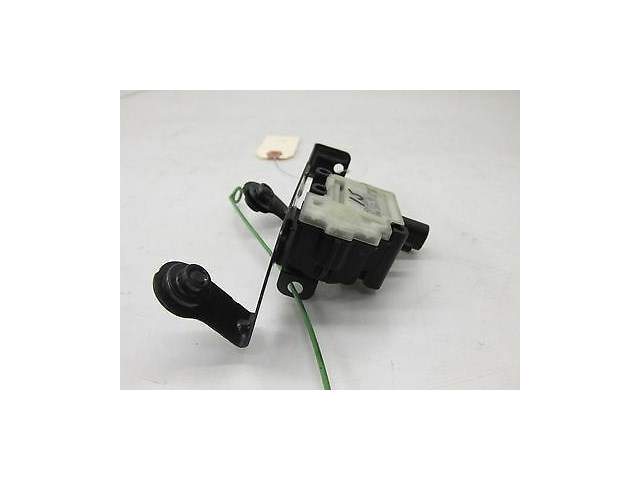 2006-2007 BMW 530I E60 OEM GAS FUEL TANK DOOR LOCK RELEASE ACTUATOR FILLER FLAP