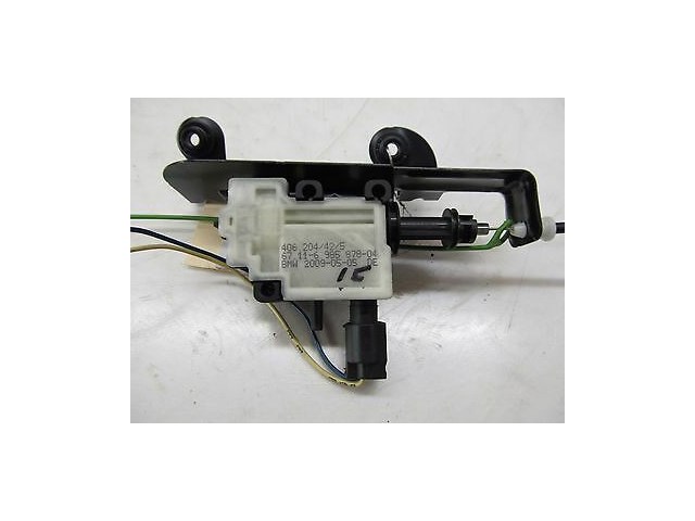 2008-2010 BMW 535i E60 OEM FUEL TANK DOOR LOCK RELEASE ACTUATOR FILLER FLAP