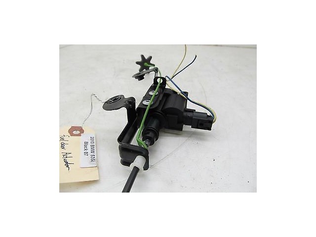 2008-2010 BMW 535i E60 OEM FUEL TANK DOOR LOCK RELEASE ACTUATOR FILLER FLAP