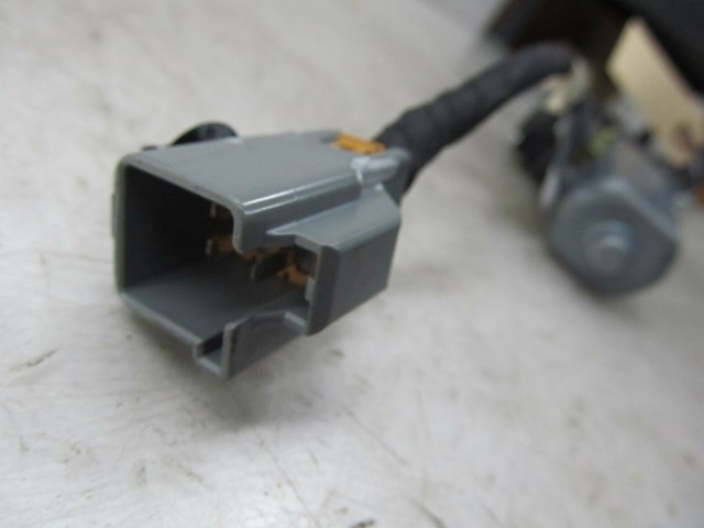 2006-2013 VOLVO C70 T5 OEM LEFT FRONT DRIVER SEAT BACKREST RECLINE MOTOR