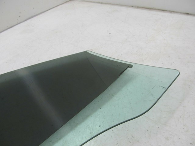 2006-2013 VOLVO C70 T5 OEM CONVERTIBLE LEFT FRONT DRIVER  DOOR WINDOW GLASS