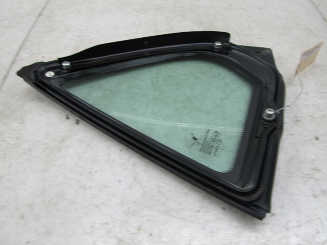 2004-2011 SAAB 9-3 OEM RIGHT REAR QUARTER PANEL GLASS WINDOW 