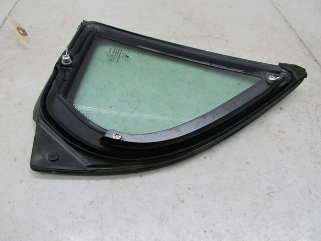 2004-2011 SAAB 9-3 OEM RIGHT REAR QUARTER PANEL GLASS WINDOW 