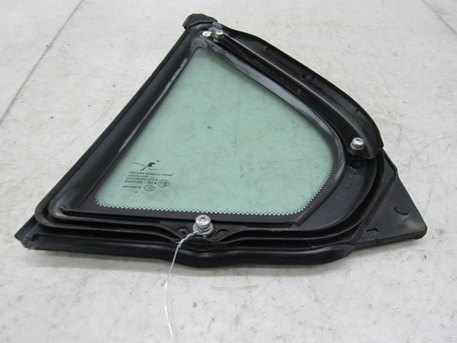 2004-2011 SAAB 9-3 OEM RIGHT REAR QUARTER PANEL GLASS WINDOW 