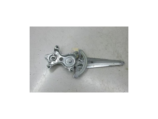 2012-2014 TOYOTA CAMRY OEM RIGHT REAR DOOR WINDOW GLASS REGULATOR