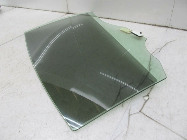 2013-2017 MAZDA 6 OEM RIGHT REAR DOOR WINDOW GLASS 
