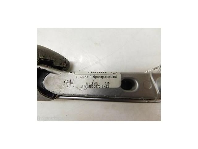 2007-2012 MERCEDES GL450 X164 OEM RIGHT FRONT CENTER CONSOLE ARM REST TRIM