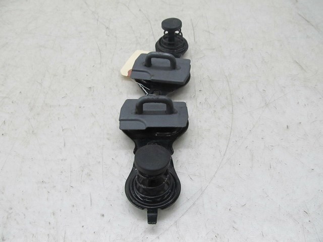 2003-2006 MERCEDES E500 W211 OEM FRONT HOOD LOCK LATCH HOOK PAIR SET (2)