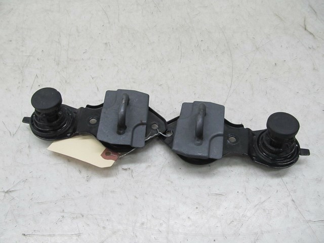 2003-2006 MERCEDES E500 W211 OEM FRONT HOOD LOCK LATCH HOOK PAIR SET (2)
