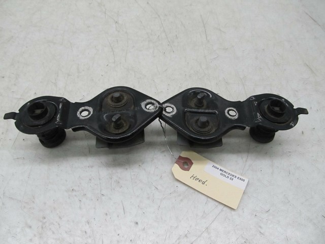 2003-2006 MERCEDES E500 W211 OEM FRONT HOOD LOCK LATCH HOOK PAIR SET (2)