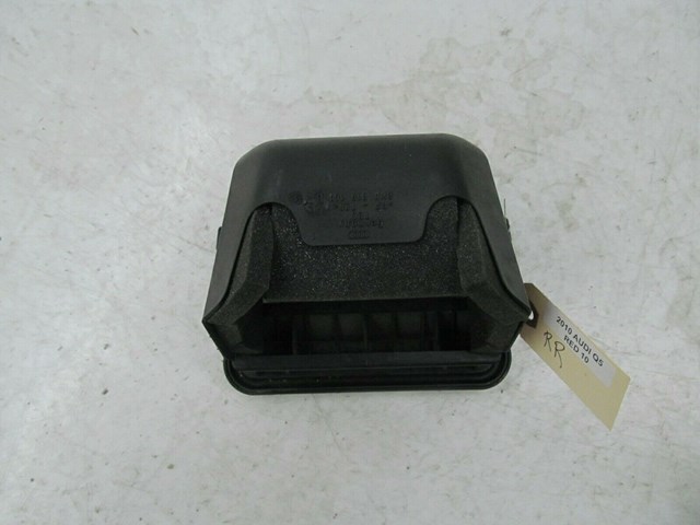 2009-2012 AUDI Q5 8R OEM RIGHT REAR QUARTER PANEL PRESSURE VENT 