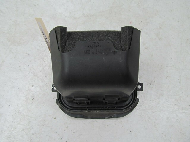 2009-2012 AUDI Q5 8R OEM RIGHT REAR QUARTER PANEL PRESSURE VENT 