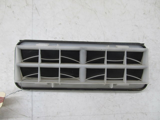 2004-2011 SAAB 9-3 OEM RIGHT REAR TRUNK AIR VENT SMOG GUIDE