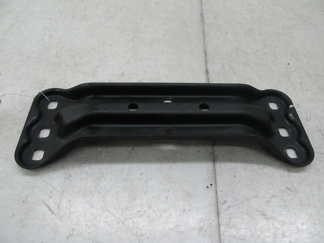  2003-2006 MERCEDES E500 W211 OEM FRONT TRANSMISSION MOUNTING BRACKET