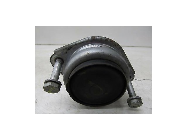 2004-2008 MASERATI QUATTROPORTE M139 OEM RIGHT REAR TRANSMISSION MOUNT BRACKET