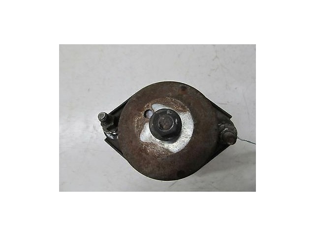 2004-2008 MASERATI QUATTROPORTE M139 OEM RIGHT REAR TRANSMISSION MOUNT BRACKET