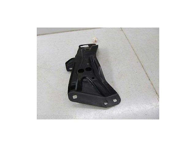 2001-2005 MERCEDES C240 W203 OEM TRANSMISSION MOUNT BRACKET 