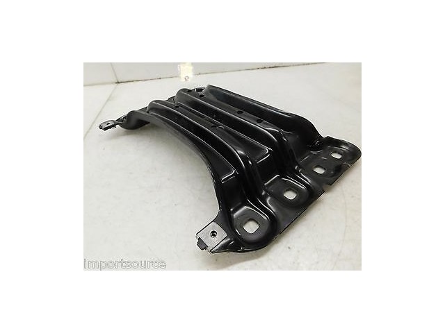 2007-2009 MERCEDES S550 W221 OEM TRANSMISSION MOUNT BRACKET A2212400102