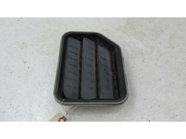 2013-2018 FORD FOCUS ST OEM LEFT REAR QUARTER PANEL PRESSURE AIR VENT  
