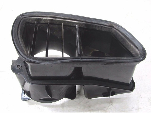 2013-2015 PORSCHE BOXSTER 981 OEM RIGHT REAR AIR INTAKE VENT DUCT 98150465803