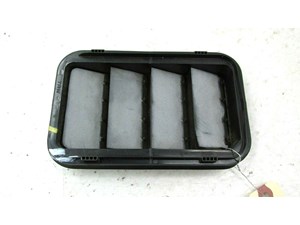 2017-2019 BUICK LACROSSE OEM RIGHT REAR QUARTER CABIN PRESSURE AIR VENT       