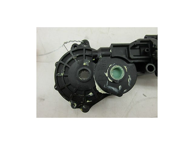 2006-2008 LEXUS IS250 XE20 OEM RIGHT FRONT PASSENGER SIDE SEAT MOTOR 85820-33020