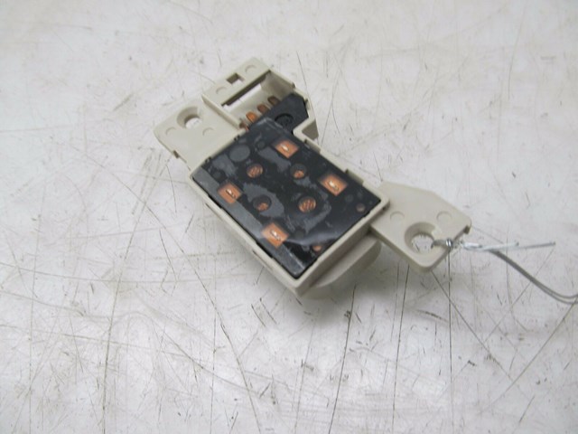  2002-2010 LEXUS SC430 Z40 OEM RIGHT FRONT PASSEGER SIDE SEAT UPPER BACK SWTICH