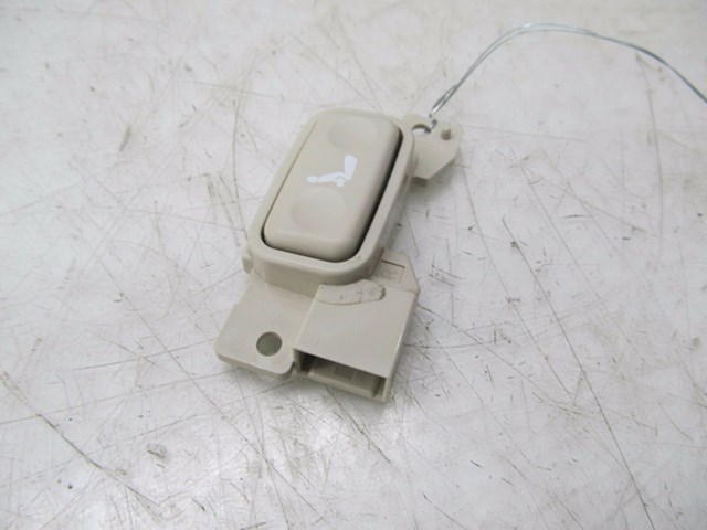  2002-2010 LEXUS SC430 Z40 OEM RIGHT FRONT PASSEGER SIDE SEAT UPPER BACK SWTICH