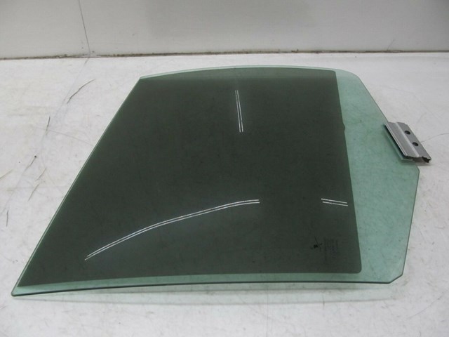 2005-2009 SAAB 9-5 OEM RIGHT REAR PASSENGER SIDE DOOR WINDOW GLASS