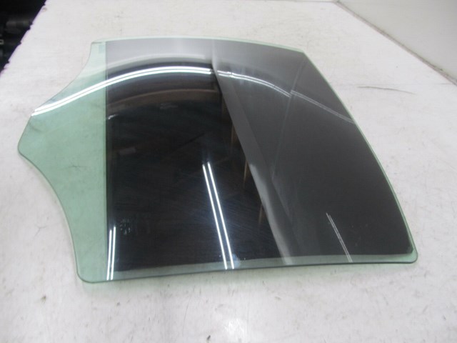  2003-2006 MERCEDES E500 W211 OEM LEFT REAR DOOR WINDOW GLASS 