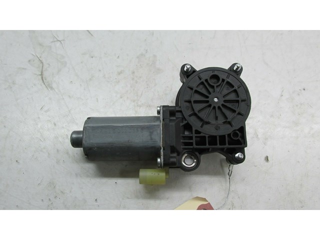 2006-2010 BMW 650i E64 OEM LEFT REAR QUARTER WINDOW GLASS MOTOR   