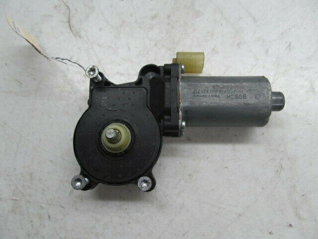 2006-2010 BMW 650i E64 OEM RIGHT REAR QUARTER WINDOW GLASS MOTOR   