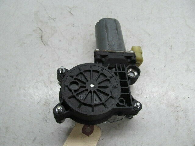 2006-2010 BMW 650i E64 OEM RIGHT REAR QUARTER WINDOW GLASS MOTOR   