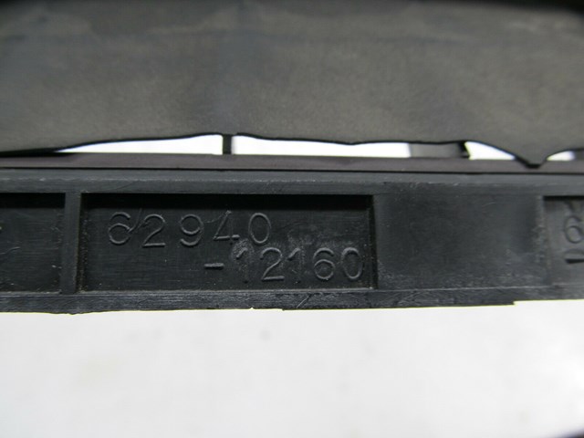 2001-2006 LEXUS LS430 OEM LEFT REAR QUARTER PANEL PRESSURE VENT 