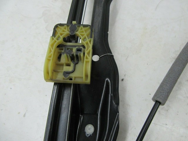 2013-2018 FORD FUSION OEM RIGHT FRONT PASSENGER SIDE DOOR WINDOW GLASS REGULATOR