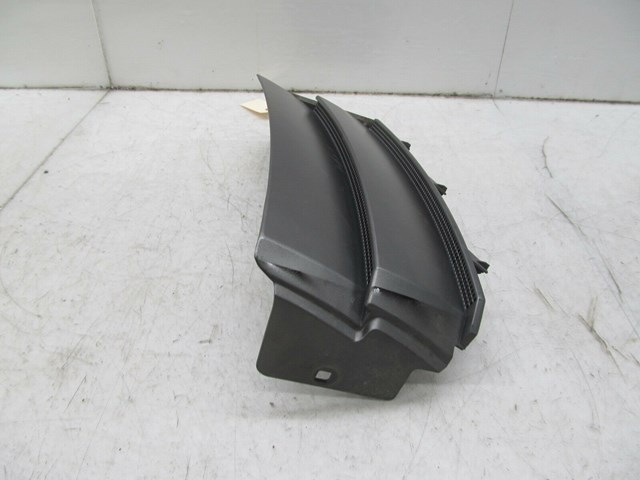 2003-2006 RANGE ROVER HSE OEM LEFT FRONT DRIVER SIDE FENDER WING VENT 