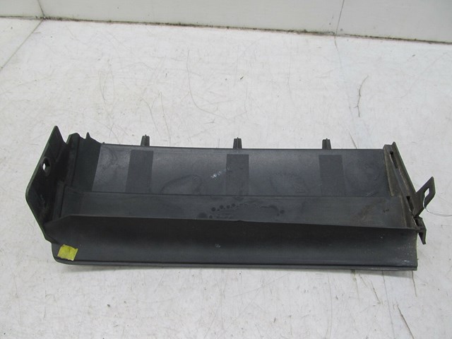 2003-2006 RANGE ROVER HSE OEM LEFT FRONT DRIVER SIDE FENDER WING VENT 
