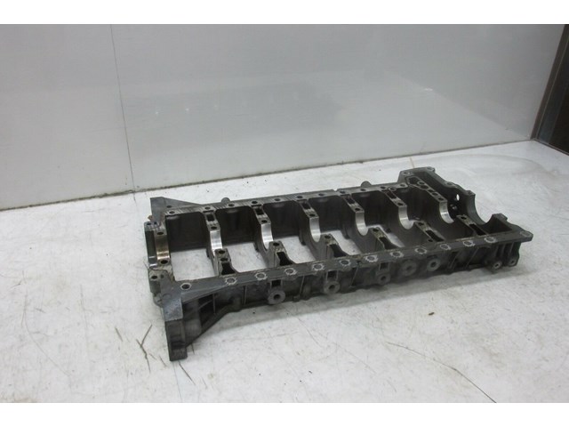 2007-2010 BMW 328xi E90 OEM CRANKSHAFT HOUSING GRIDDLE 071130