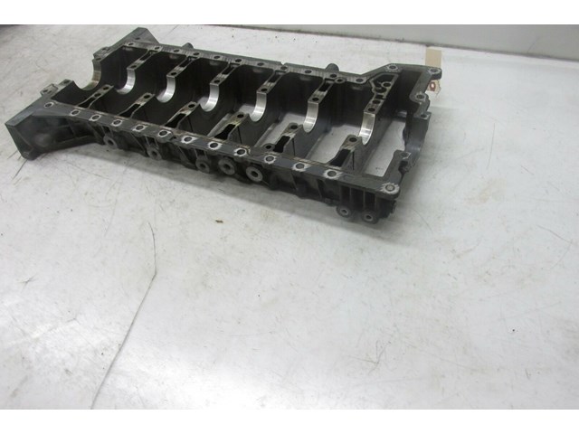 2007-2010 BMW 328xi E90 OEM CRANKSHAFT HOUSING GRIDDLE 071130