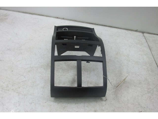 2007-2012 MERCEDES GL450 X164 OEM REAR CENTER CONSOLE AIR VENT TRIM A 1646800507