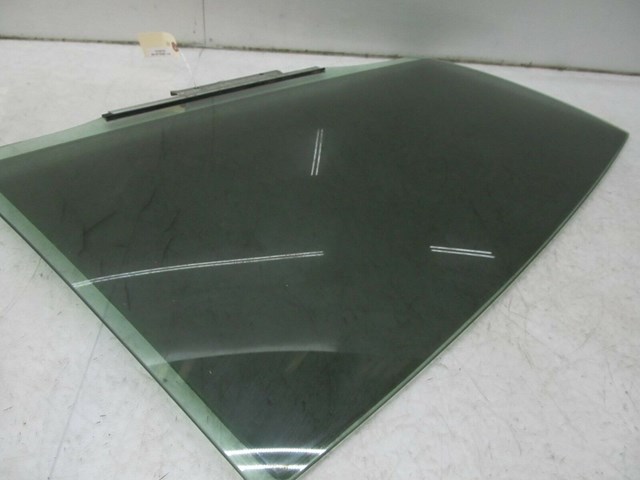  2007-2011 LEXUS GS350 OEM RIGHT REAR PASSENGER DOOR WINDOW GLASS