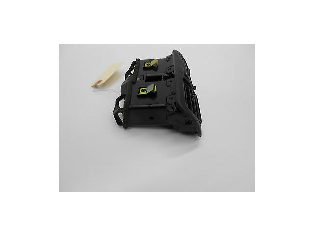 2003-2004 INFINITI G35 SEDAN OEM CENTER CONSOLE VENT AC HEAT VENT BLACK