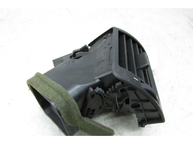 2002-2006 BMW M3 E46 COUPE OEM RIGHT SIDE PASSENGERS AIR VENT 