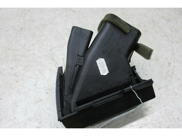 2002-2006 BMW M3 E46 COUPE OEM RIGHT SIDE PASSENGERS AIR VENT 