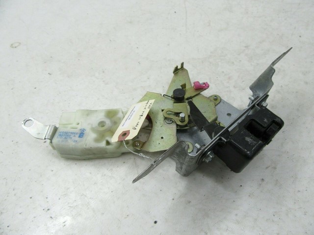 2004-2015 NISSAN ARMADA OEM REAR POWER TAILGATE HATCH TRUNK GLASS ACTUATOR LATCH